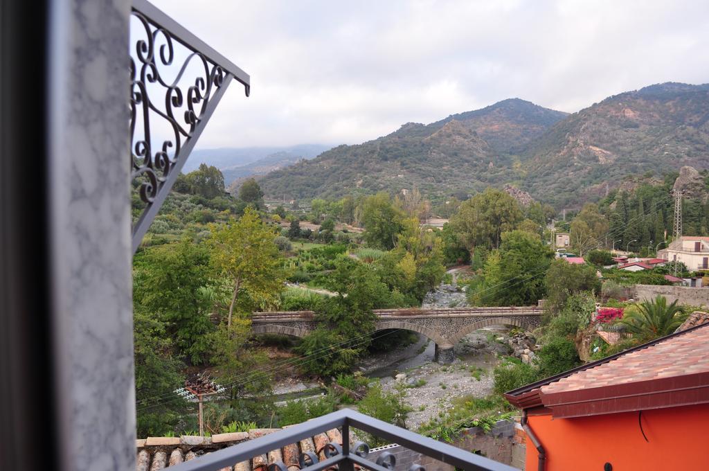 Casa Catena Francavilla di Sicilia Camera foto